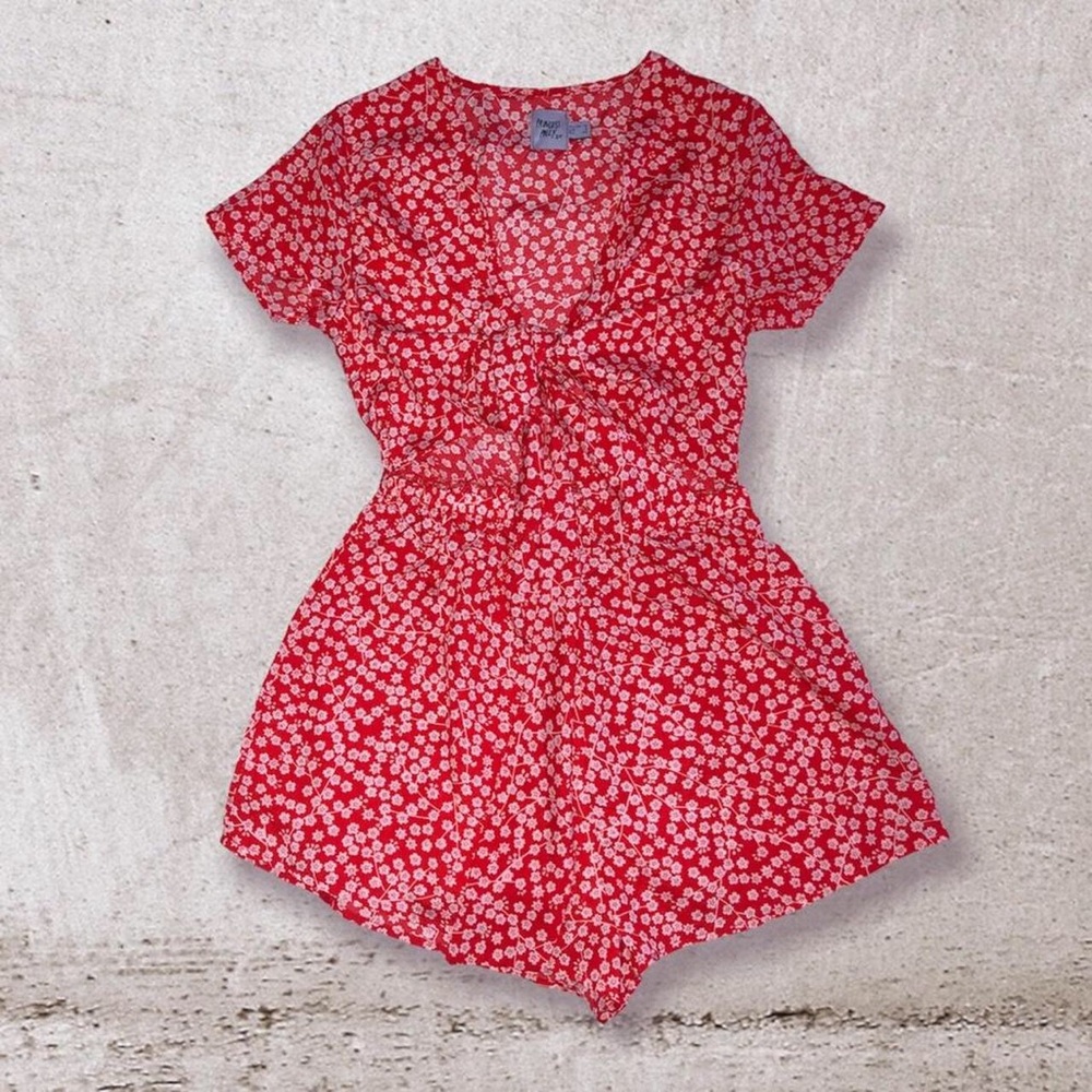 Princess polly Virgo tie front play suit